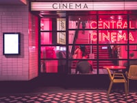 电影《你是不是我的爱人》剧照 - 魏莲峰、侯天悦主演浪漫爱情故事